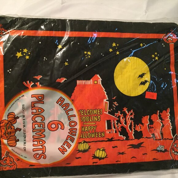 Vintage Halloween Placemats Scarey Bats, Pumpkins Full Moon Set of 6 NOS Sealed - Picture 1 of 8